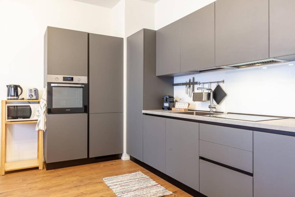 Lazzi - A.C. - Wi-Fi - Flexyrent Apartment ميلان المظهر الخارجي الصورة