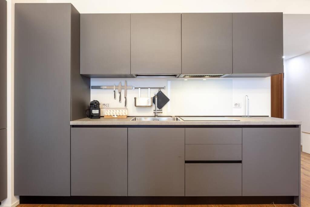 Lazzi - A.C. - Wi-Fi - Flexyrent Apartment ميلان المظهر الخارجي الصورة