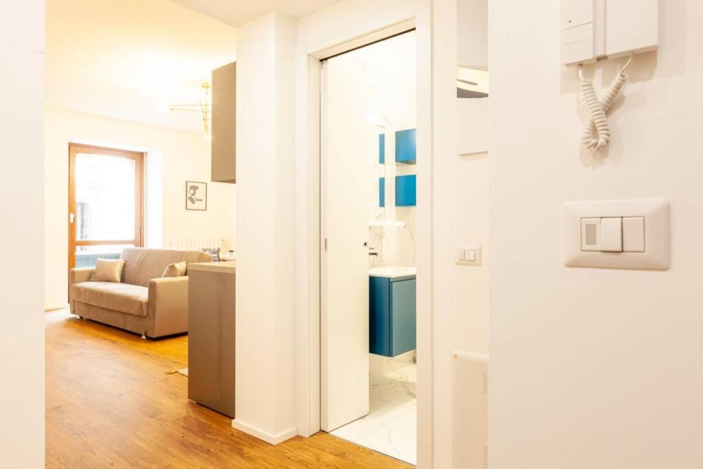 Lazzi - A.C. - Wi-Fi - Flexyrent Apartment ميلان المظهر الخارجي الصورة